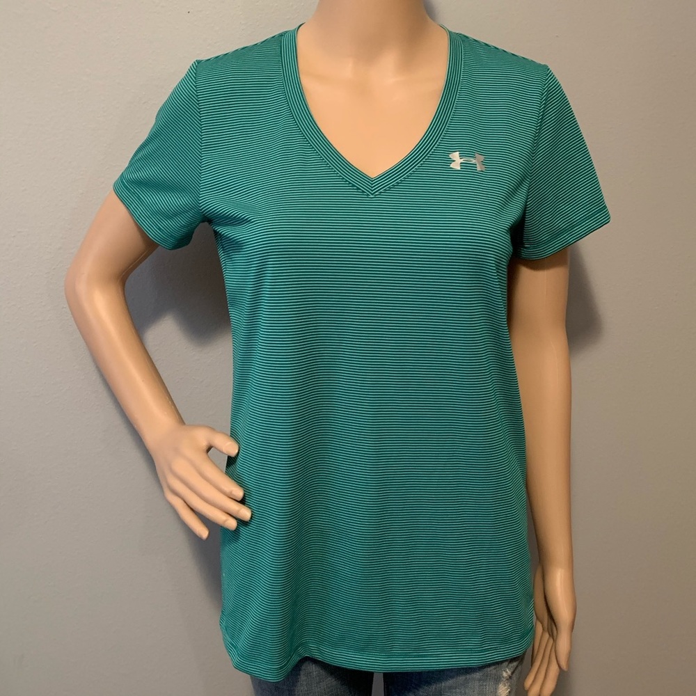 NWOT Under Armour Women's Tech V-Neck Short Sleeve